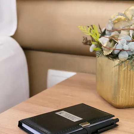 Apartamento Főtér Rezidencia 3 *