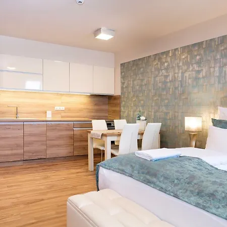 Főtér Rezidencia 3 * Győr